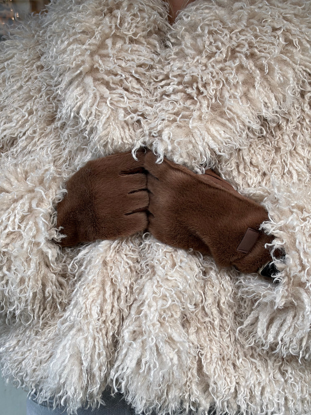 Hazel Soft Gloves