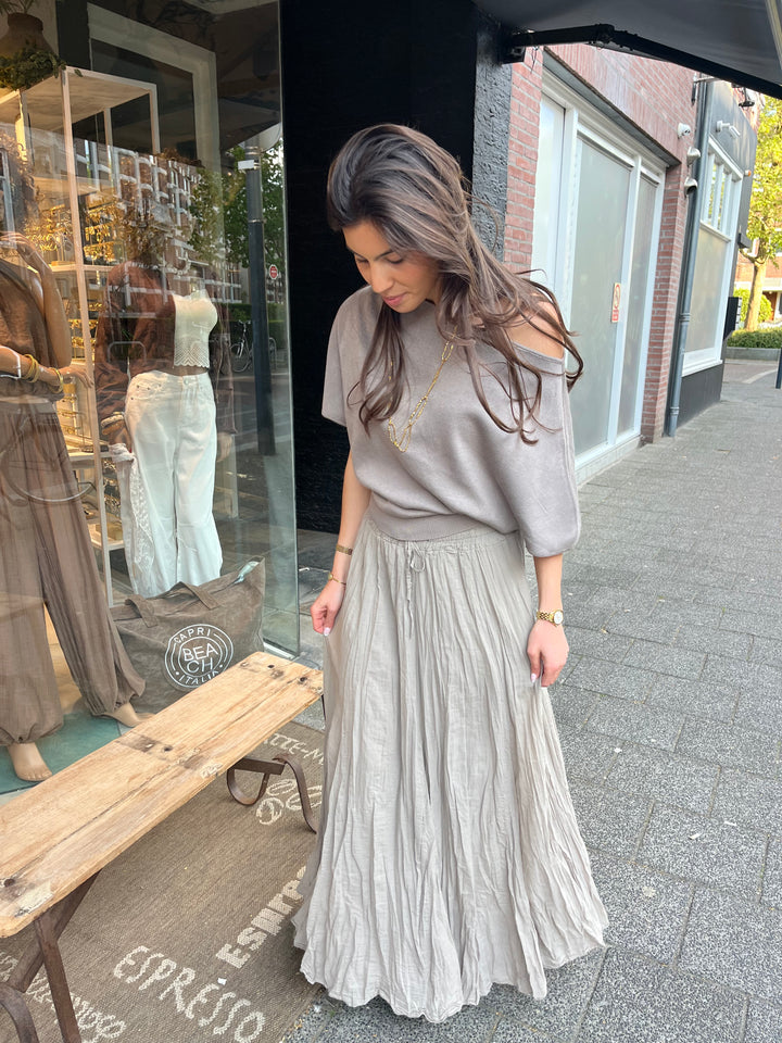 Maxi Plissé Skirt